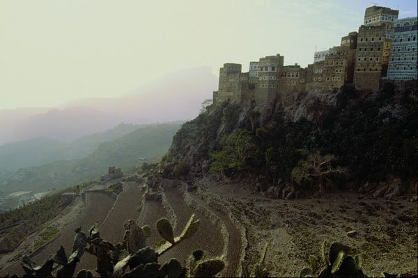 736015 Al Hajjarah, Yemen A4 Photo Print