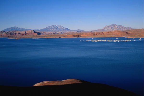 736087 Lake Powell, Utah, U.S.A. A4 Photo Print