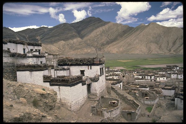737063 Gyantse Gompa A4 Photo Print