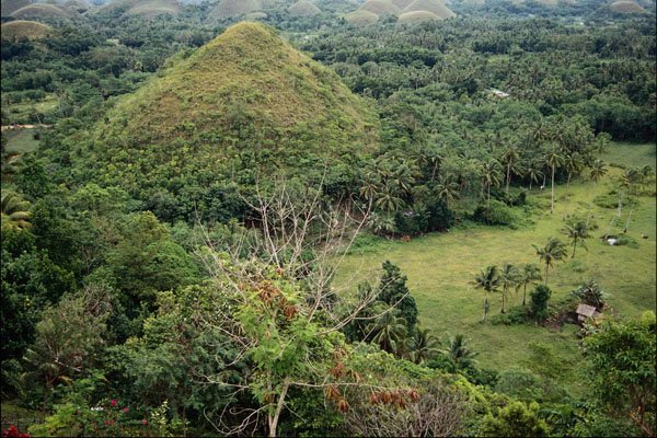 738070 Chocolate Hills, Bohol Island, Philippines A4 Photo Print