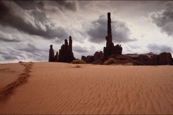 738079 Monument Valley On A Cloudy Day, Arizona, U.S.A. A4 Photo Print