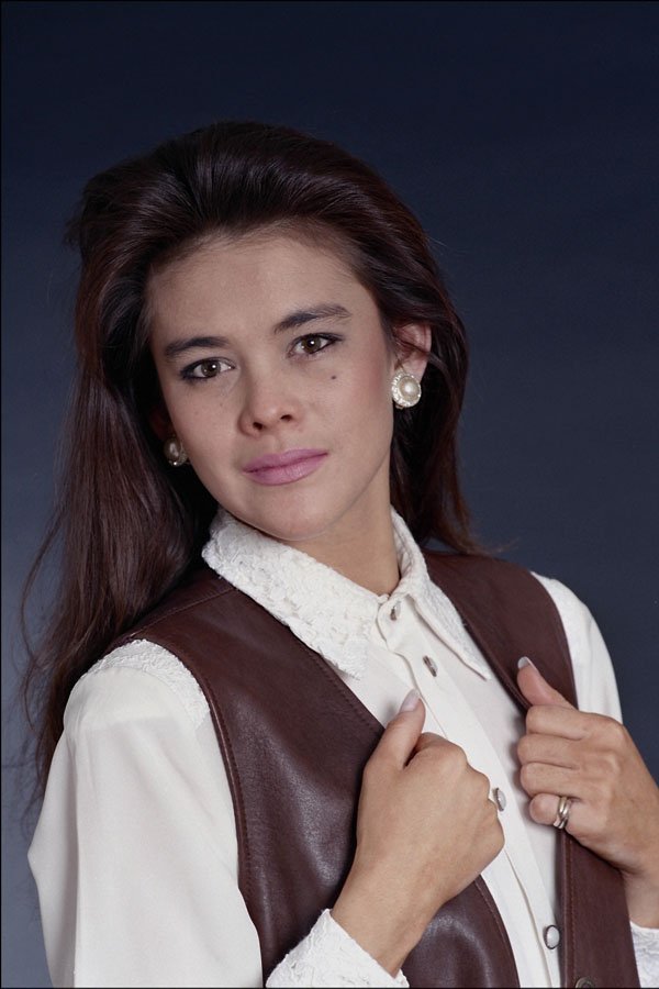 743038 Young Woman A4 Photo Print