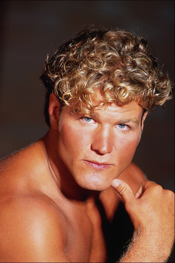 744069 Athletic looking Blonde A4 Photo Print