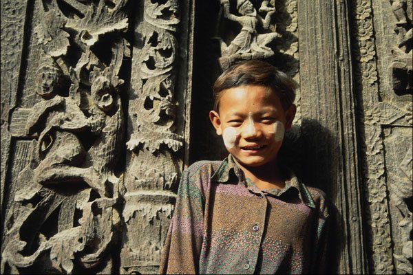 745089 Boy With Tanaka Paste On Face, Myanmar A4 Photo Print