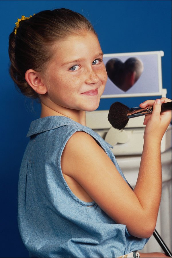 746063 Teen With Heart A4 Photo Print