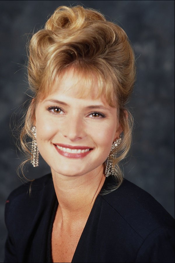 746069 Woman With Sophisticated Up do A4 Photo Print