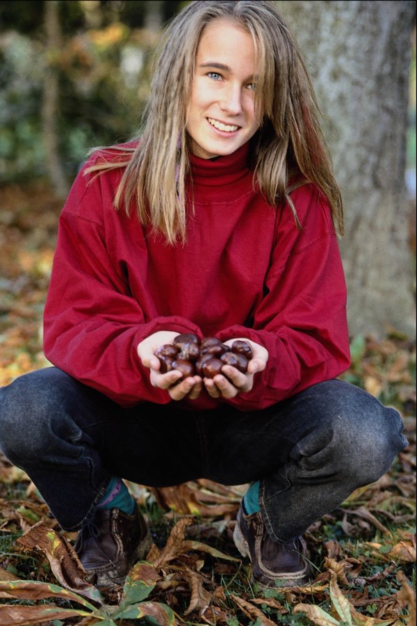 748057 Girl In Autumn A4 Photo Print