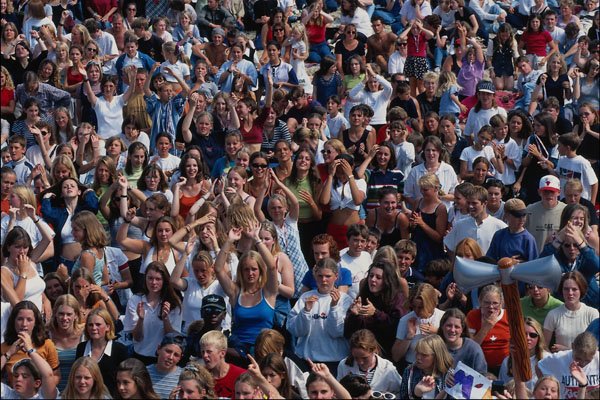 754081 Crowd Shot At Radio 1 Roadshow, Weymouth Beach, U.K. A4 Photo Print