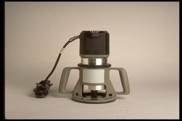 758039 Base Router A4 Photo Print