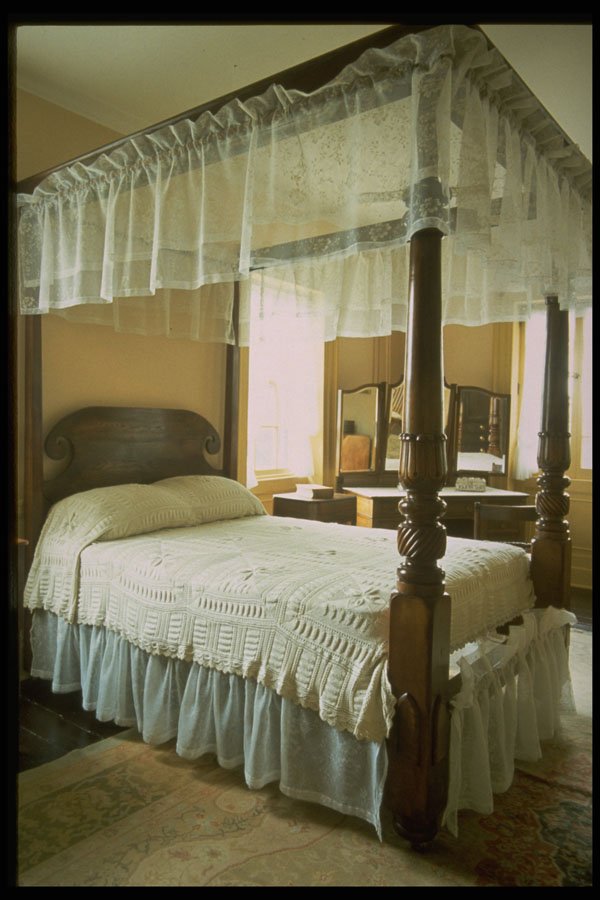 759025 Historic Bedroom Suite A4 Photo Print