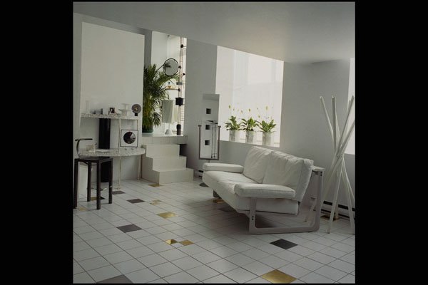 759070 White Surrounding Italian Design A4 Photo Print