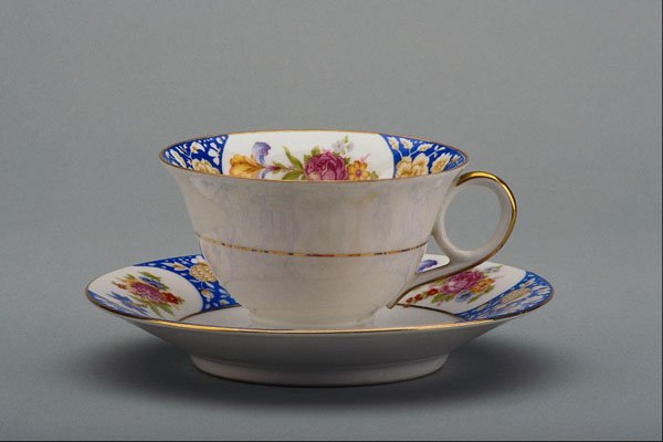 760034 20th Century Tea Cup And Saucer, Bavaria, Germany A4 Photo Print