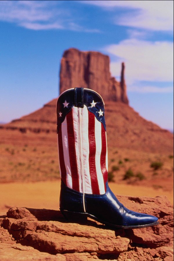 761052 Lone Cowboy Boot, Monument Valley, Arizona, U.S.A. A4 Photo Print