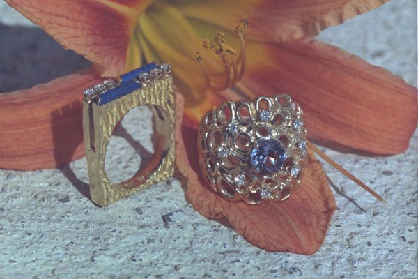 762042 Two Ladies' Rings A4 Photo Print