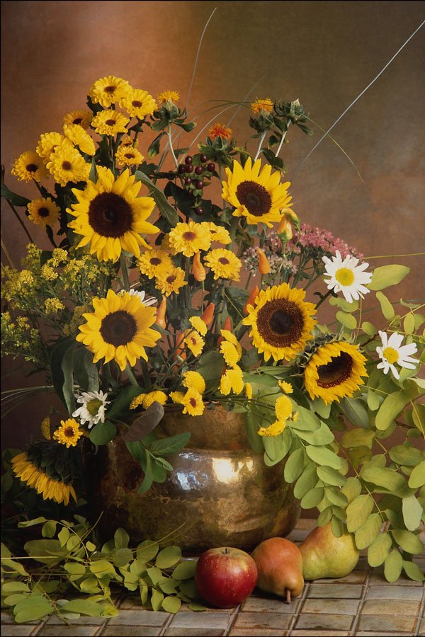 764053 Floral Arrangement A4 Photo Print
