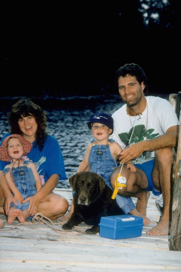 766030 The Family Goes Fishing A4 Photo Print