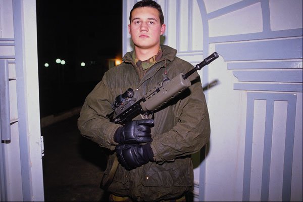 767008 Allied Soldier On Guard Duty, Riyadh, Saudi Arabia A4 Photo Print