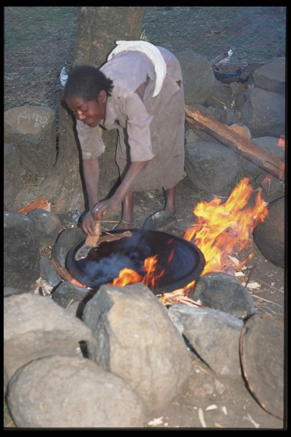 767086 Making Injera Near Gondar, Ethiopia A4 Photo Print
