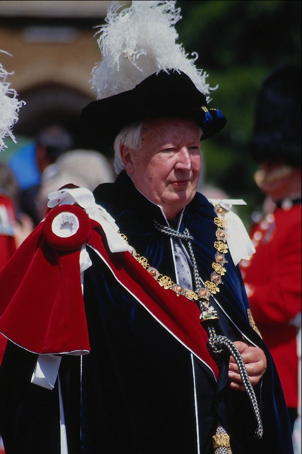 768002 Sir Edward Heath In The Garter Procession, 1992 A4 Photo Print