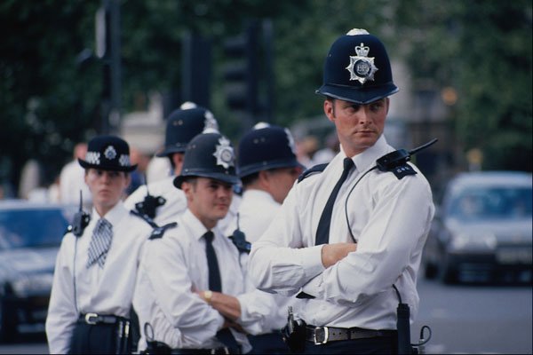 768055 Metropolitan Police, U.K. A4 Photo Print