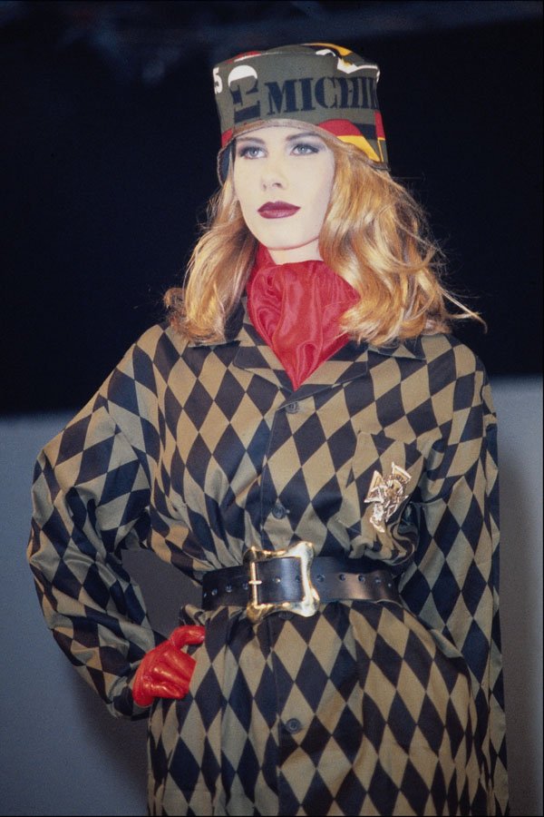 769007 London Fashion Week, 1992 A4 Photo Print