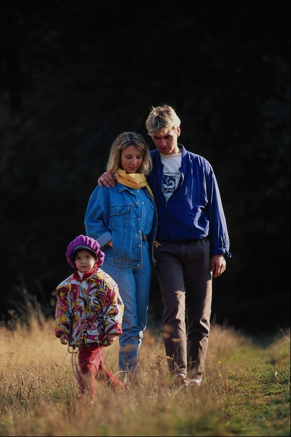 769015 Family In Autumn A4 Photo Print