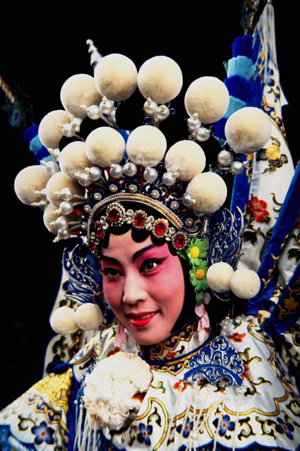 770028 Far Eastern Dancer A4 Photo Print