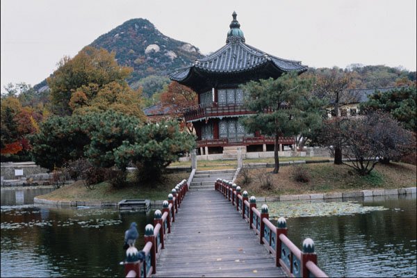 772000 Fall, Kyongbok Palace A4 Photo Print