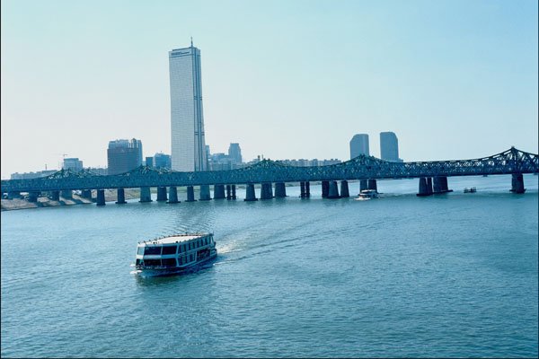 772031 Han River A4 Photo Print