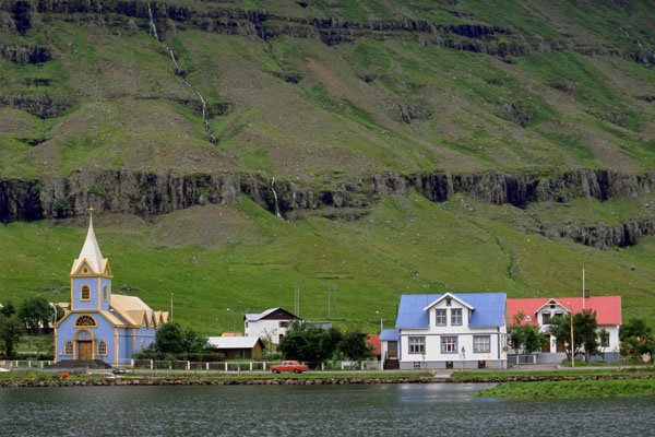 776058 The Village, Seydisfjordur, Iceland A4 Photo Print