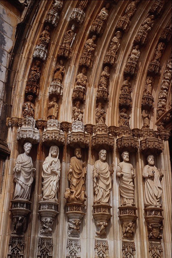 777021 Medieval Archway, Monastery Of Batalha, Portugal A4 Photo Print