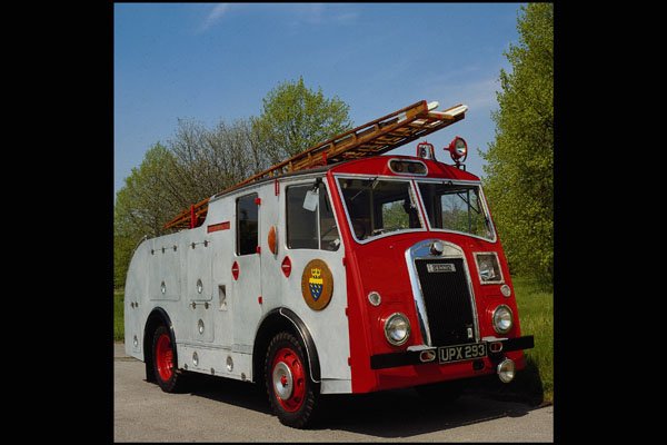 779072 1948 Dennis F8 Water Tender With Ladder A4 Photo Print