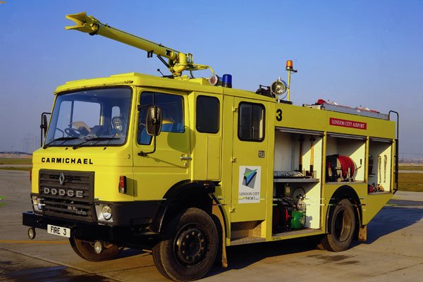 780003 1987 Carmichael, Airfield Crash Tender A4 Photo Print