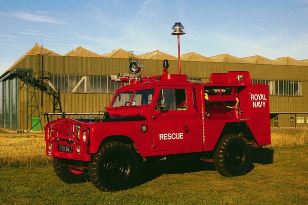 780018 1970 Land Rover HCB Angus TAC R1 A4 Photo Print