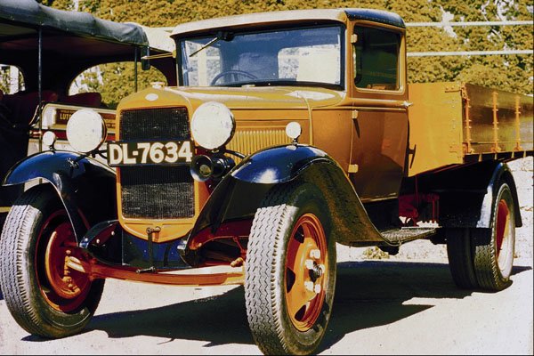 780083 Drop side Truck (Reg. No. DL7634) A4 Photo Print