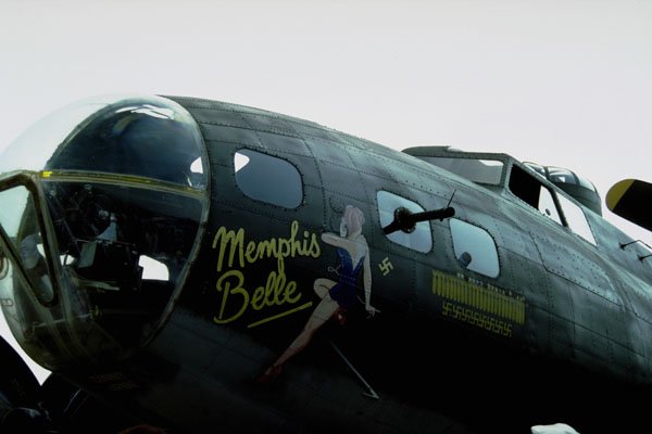 781063 Memphis Belle, Nose Art A4 Photo Print