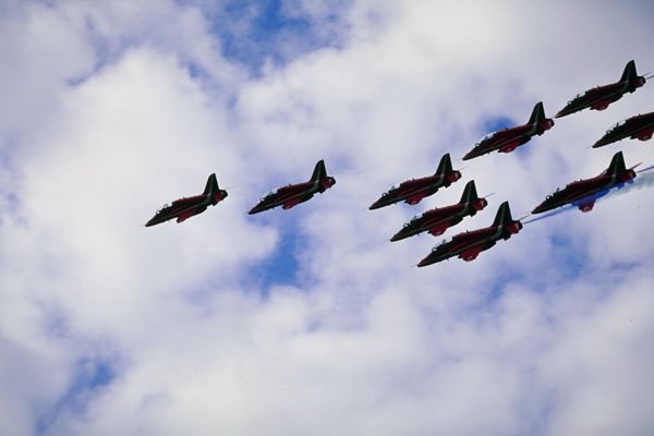 786024 BAe Hawk Concorde, Formation A4 Photo Print
