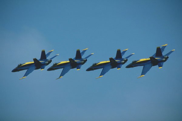 786032 McDonnell Douglas F 18, United States Navy, Blue Angels A4 Photo Print
