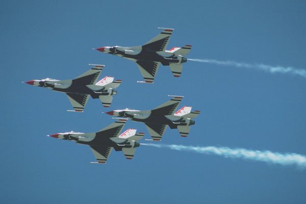 786036 United States Air Force Thunderbirds  A4 Photo Print