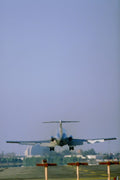 786049 727 Landing At San Jose, California, U.S.A. A4 Photo Print