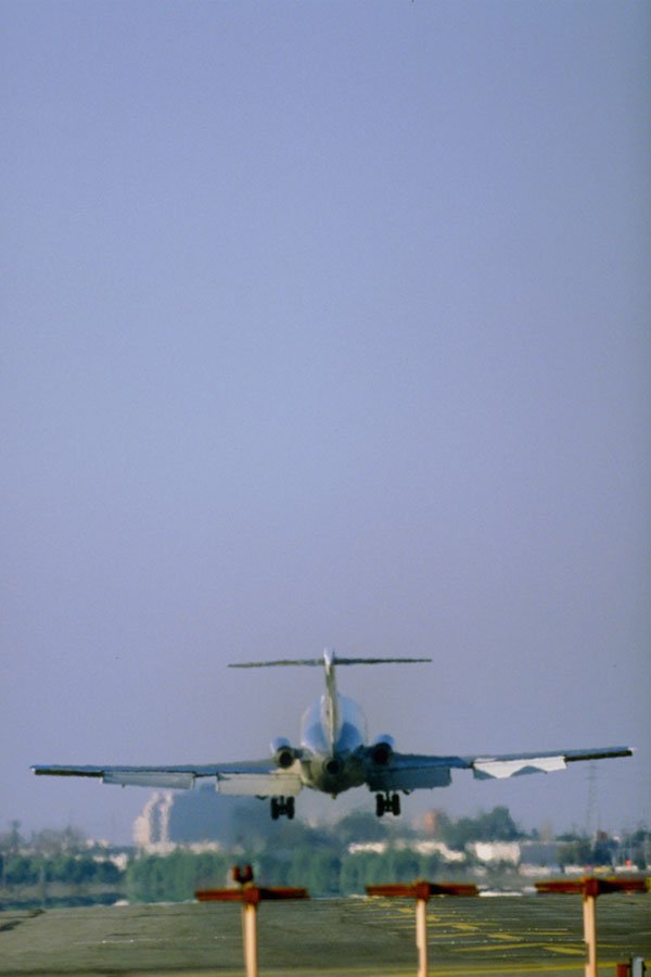 786049 727 Landing At San Jose, California, U.S.A. A4 Photo Print