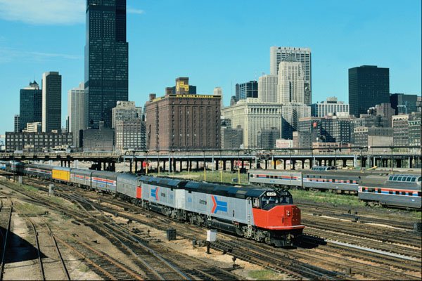 788068 Amtrak EMD FRP 45 No. 626, Leaving Chicago, Illinois, U.S.A. A4 Photo Print