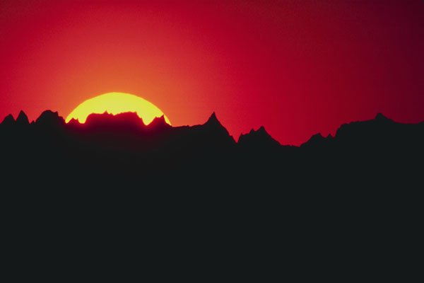 790005 Sunset Over Badlands Peak A4 Photo Print