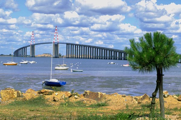 791078 Bridge, St. Nazaine, France A4 Photo Print