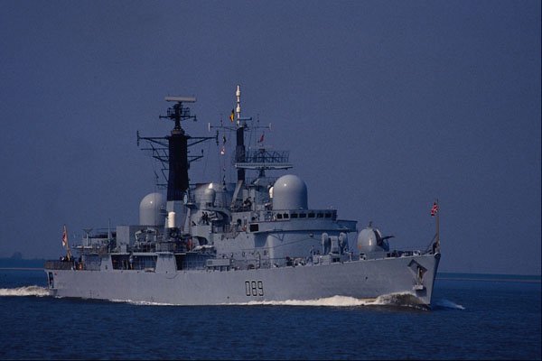 795075 HMS Exeter D89 Destroyer, Royal Navy A4 Photo Print