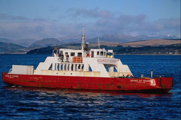 795091 Motor Vessel Sound Of Scarba  A4 Photo Print