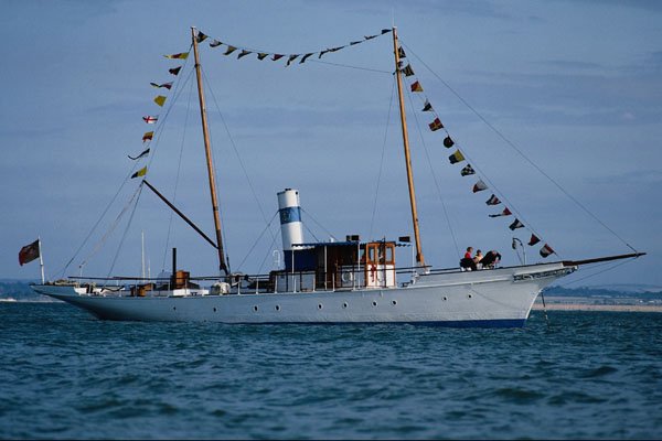 796021 Steam Yacht A4 Photo Print