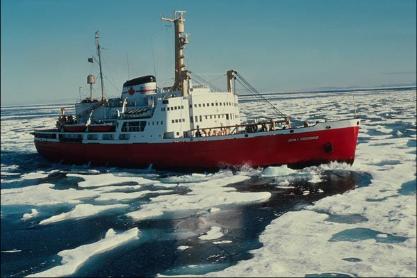796042 Ice Breaker John A. MacDonald  A4 Photo Print