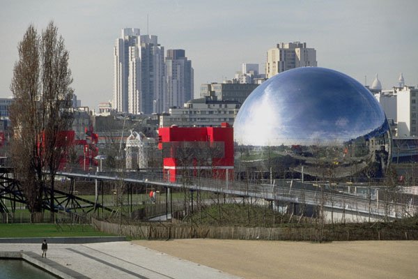799016 Parc De La Villette A4 Photo Print