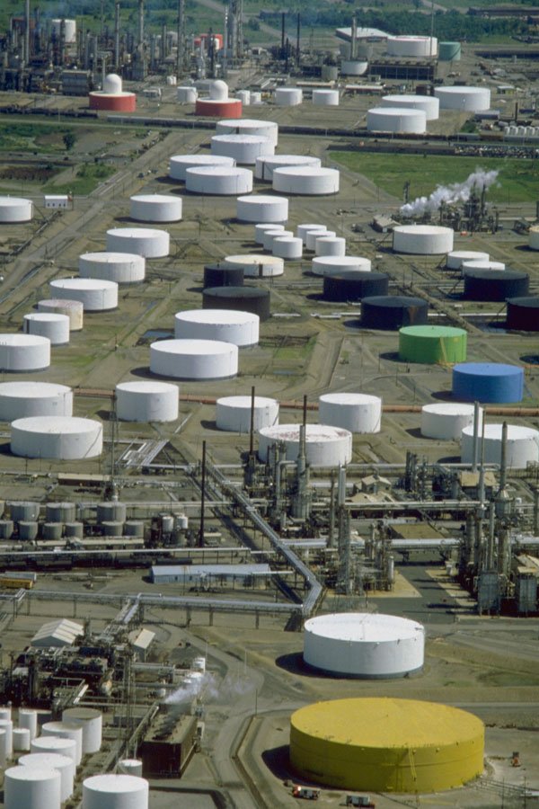 799024 Gas Refinery And Tank Farm A4 Photo Print